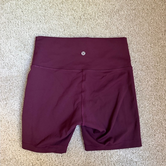 Lululemon Wunder Train High Rise Shorts 6” - Picture 2 of 2